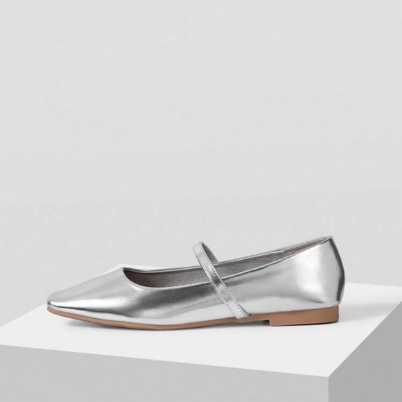 Silver Flats - Picture 4 of 8